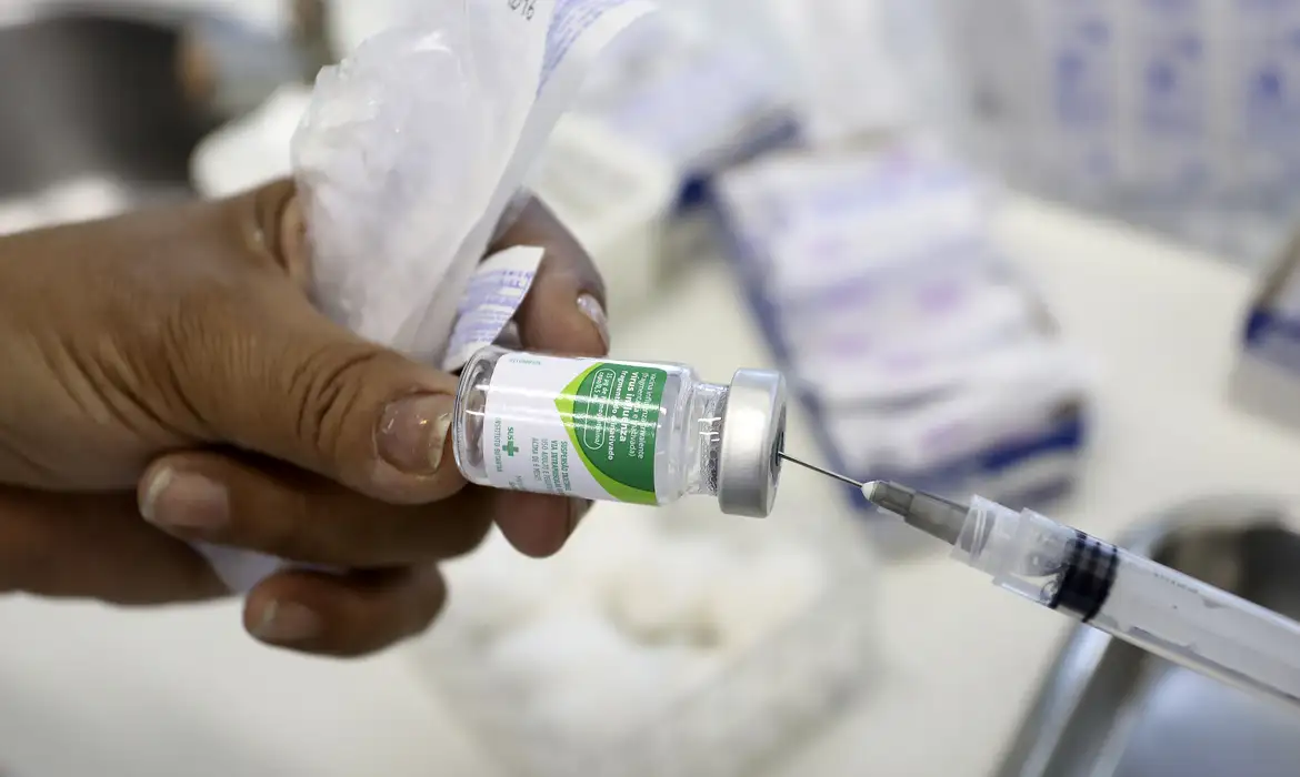 Dia D de imunização contra gripe será realizado neste sábado (10)