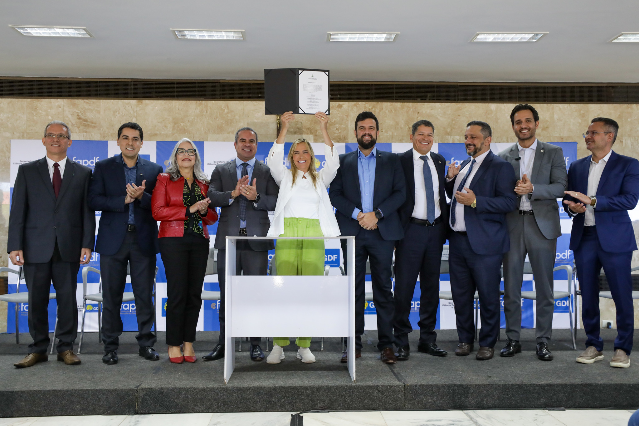 GDF lança Centro Integrado de Inteligência Artificial com investimento de R$ 5 milhões