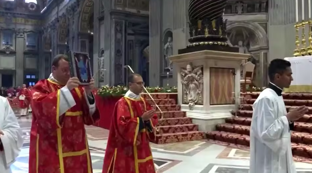 Missa marca início do conclave para eleição do novo Papa no Vaticano