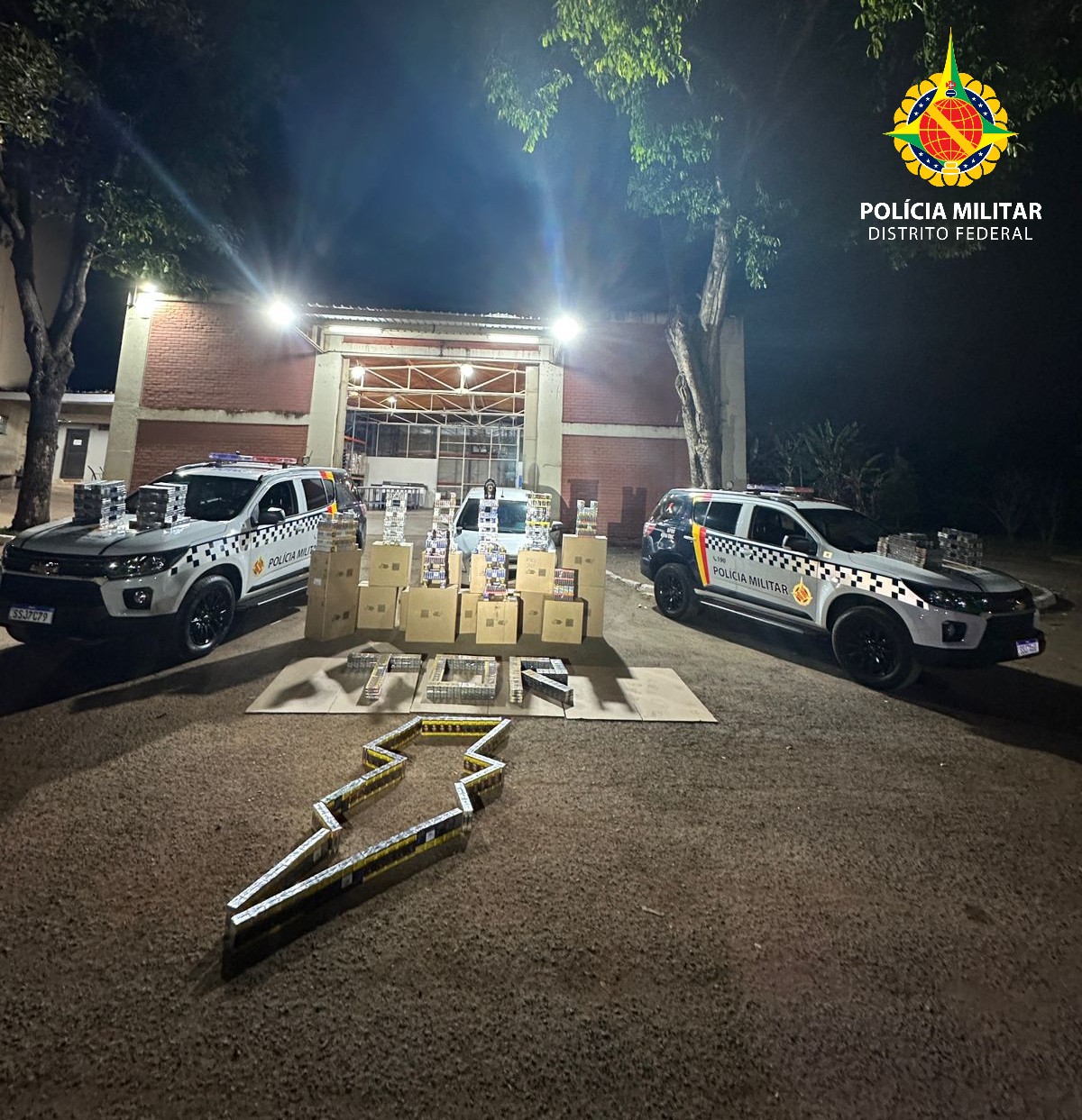 Polícia Militar apreende 8 mil maços de cigarros em São Sebastião